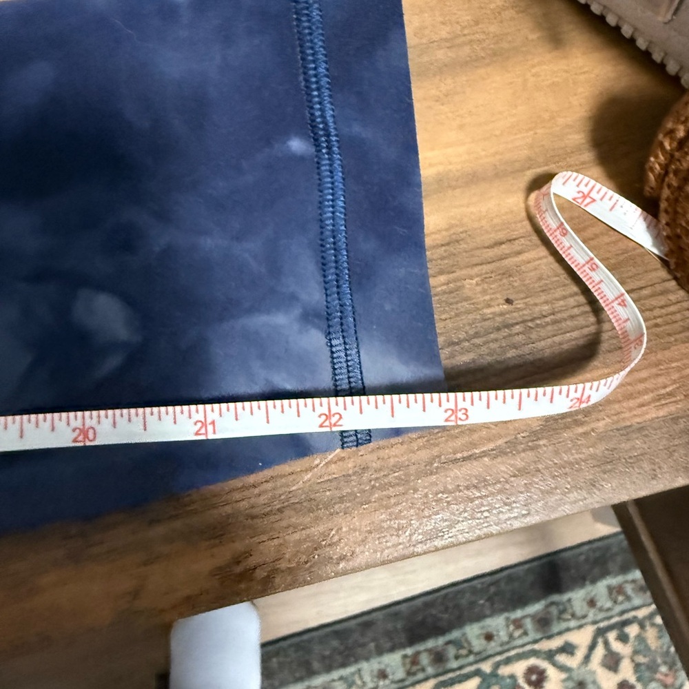 Lululemon Align Crop 23" *Diamond Dye size 4 - Picture 6 of 7